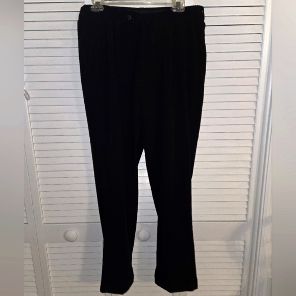 George Men's 34 x 30 Pleated Pants